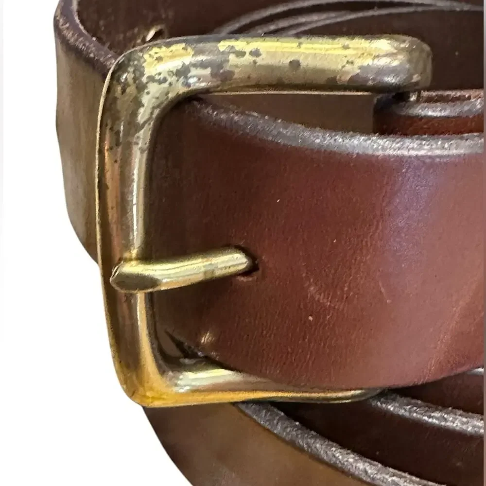 Carhartt Mens Size 52 Brown Leather Belt with Brass Buckle